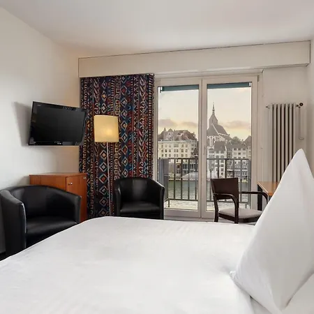 Merian Am Rhein Hotel